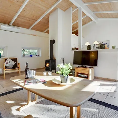 Reinbald - 1km From The Sea By Interhome Molby