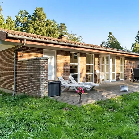 Reinbald - 1km From The Sea By Interhome Holiday home